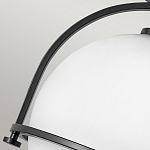 Потолочный светильник с плафоном в форме белого матового шара Hinkley варинант исполнения - 5 | Loft Concept в Челябинске