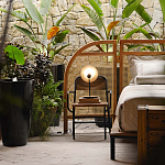 Настольная лампа с круглым деревянным отражателем и черным цилиндрическим плафоном Accord Lighting варинант исполнения - 8 | Loft Concept в Челябинске