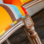 Стул бежевый в разноцветную полоску из натурального бука с изображением птиц и цветов Blooming Birds Colorful Stripes Chair варинант исполнения - 8 | Loft Concept в Челябинске