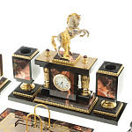 Настольный письменный набор из яшмы и долерита с декором в виде коня Manager Organizer варинант исполнения - 2 | Loft Concept в Челябинске