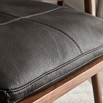 Кресло c каркасом из массива дерева и мягкой кожаной обивкой Walnut Armchair варинант исполнения - 7 | Loft Concept в Челябинске