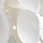 Люстра белая каплевидной формы из цветков лилии White Natural Lines варинант исполнения - 3 | Loft Concept в Челябинске