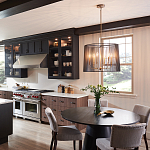 Люстра цвета латунь с 6-ю лампами свечами внутри цилиндрического абажура из черных металлических реек Kichler варинант исполнения - 8 | Loft Concept в Челябинске