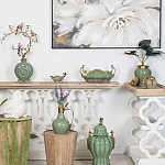 Кувшин зеленого цвета из фарфора с бронзовой крышкой и изогнутой ручкой Eden Garden porcelain and bronze варинант исполнения - 3 | Loft Concept в Челябинске