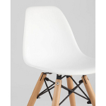 Пластиковый стул на ножках из массива бука Eames Small White варинант исполнения - 2 | Loft Concept в Челябинске