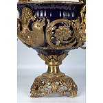 Чаша темно-синего цвета с фигурками ангелов и рельефным декором Eden Garden porcelain and bronze варинант исполнения - 3 | Loft Concept в Челябинске