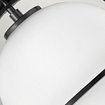 Потолочный светильник с плафоном в форме белого матового шара Hinkley варинант исполнения - 6 | Loft Concept в Челябинске