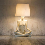 Лампа MANNEQUIN LAMP с абажуром телесный замок варинант исполнения - 5 | Loft Concept в Челябинске