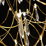 Люстра подвесная с изогнутым металлическим каркасом и множеством хрустальных подвесок Золото Диаметр 80 см Quasar варинант исполнения - 2 | Loft Concept в Челябинске