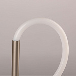 Настольная лампа белым изогнутым плафоном на круглой подставке Luke Lampco Tracer Lamp варинант исполнения - 9 | Loft Concept в Челябинске