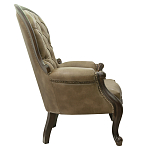 Кресло кожаное с мягкими подлокотниками на 4-х деревянных ножках Evelyn Classical Armchair варинант исполнения - 1 | Loft Concept в Челябинске