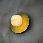 Бра круглое с плафоном из натурального камня на латунном основании Cryptocrystalline Stone варинант исполнения - 5 | Loft Concept в Челябинске