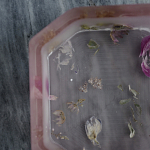 Шкатулка из эпоксидной смолы с цветами розовая Epoxy Resin Square Box Pink варинант исполнения - 7 | Loft Concept в Челябинске