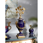 Подсвечник из темно-синего фарфора с бронзовыми элементами и цветами Eden Garden варинант исполнения - 2 | Loft Concept в Челябинске