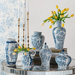 Ваза с крышкой и голубым цветочным рисунком на белом фоне Blue & White Ornament варинант исполнения - 7 | Loft Concept в Челябинске