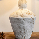 Настольная лампа с керамическим фактурным основанием и тканевым абажуром Eastern Tale варинант исполнения - 4 | Loft Concept в Челябинске