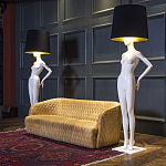 Лампа MANNEQUIN LAMP с абажуром созерцание силуэта варинант исполнения - 4 | Loft Concept в Челябинске
