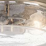 Потолочный светильник с прозрачным стеклянным плафоном с эффектом пузырьков Kichler варинант исполнения - 4 | Loft Concept в Челябинске