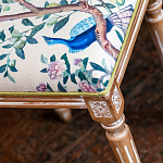 Банкетка одноместная из массива бука с цветочным принтом Beige Chinoiserie Garden Banquette варинант исполнения - 2 | Loft Concept в Челябинске