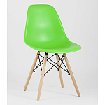 Пластиковый стул на ножках из массива бука Eames Light Green варинант исполнения - 1 | Loft Concept в Челябинске