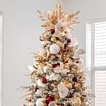 Заснеженная Новогодняя Ель с золотыми листьями и цветами в комплекте варинант исполнения - 2 | Loft Concept в Челябинске